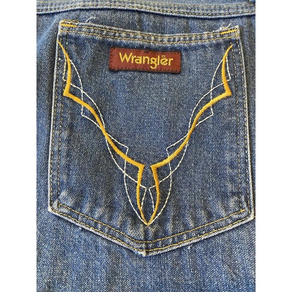Vintage Wrangler Western Jeans Gold Embroidered Sz 34x26 Unisex Adult 80s Aztec - Picture 3 of 9